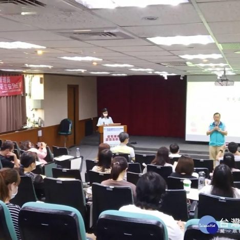 屏東版亞泥2／要求提石頭營建物謄本正身 文資人士痛批縣府刁難
